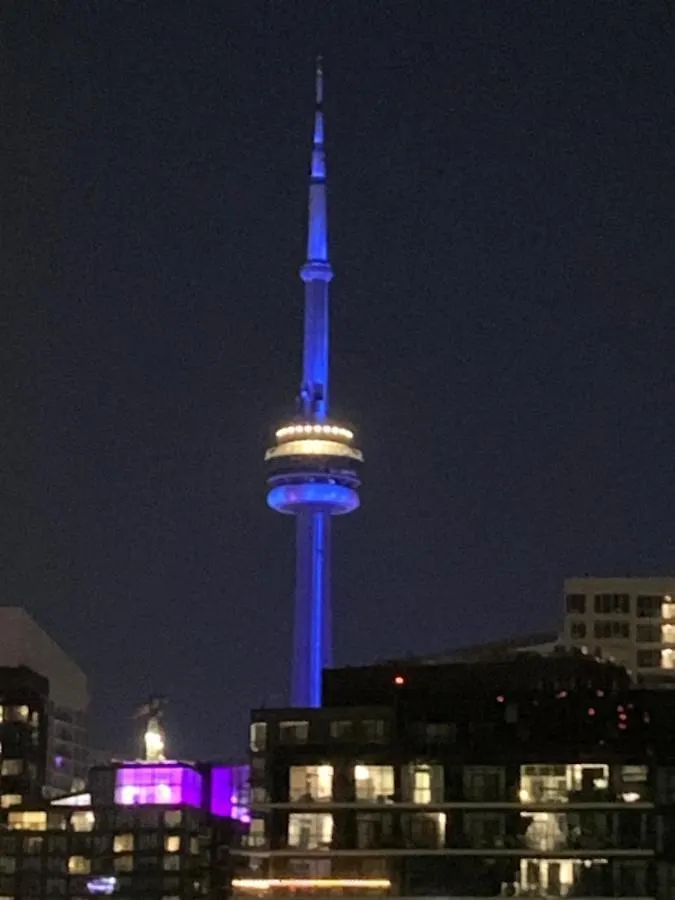 Apartment Downtown Waterfront Suites With Cn Tower Views Toronto