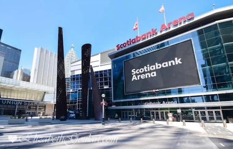 Downtown Waterfront Suites With Cn Tower Views Toronto
